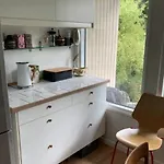 Lovely Summer House By The Coast *