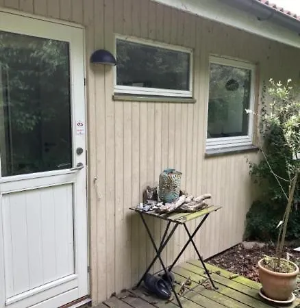 Lovely Summer House By The Coast Præstø